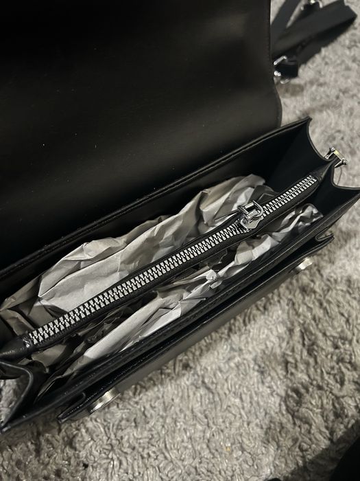 Жіноча сумка крос боді на плече через плече