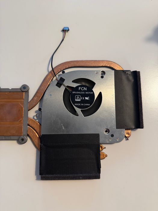 Asus ProArt Studiobook W700: Wentylator GPU oraz wentylator CPU