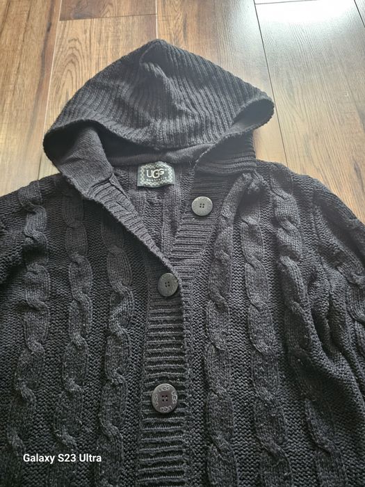 Długi sweter rozpinany kardigan warkocz zapinany kapturem UGG L/40