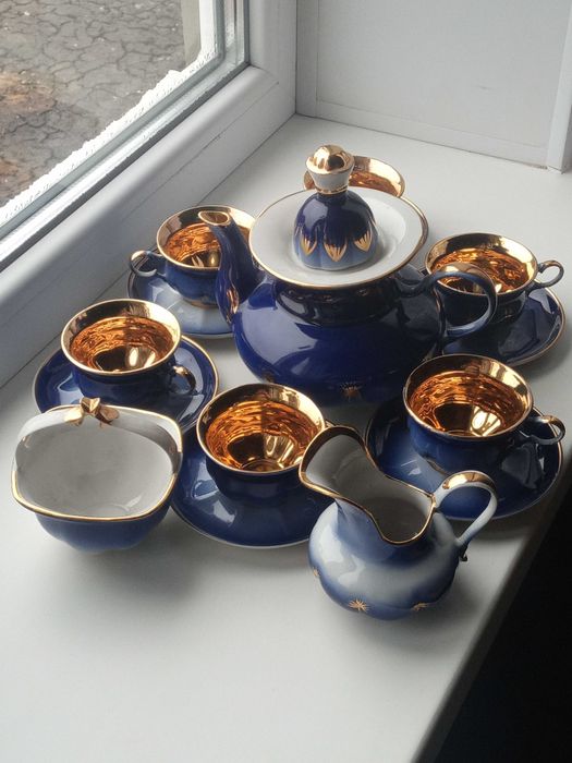 Новый фарфоровый сервиз