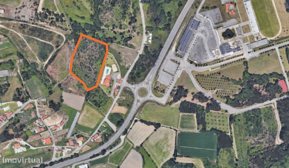 Vende-se Terreno Rústico com Viabilidade de construção em Argivai, Póv