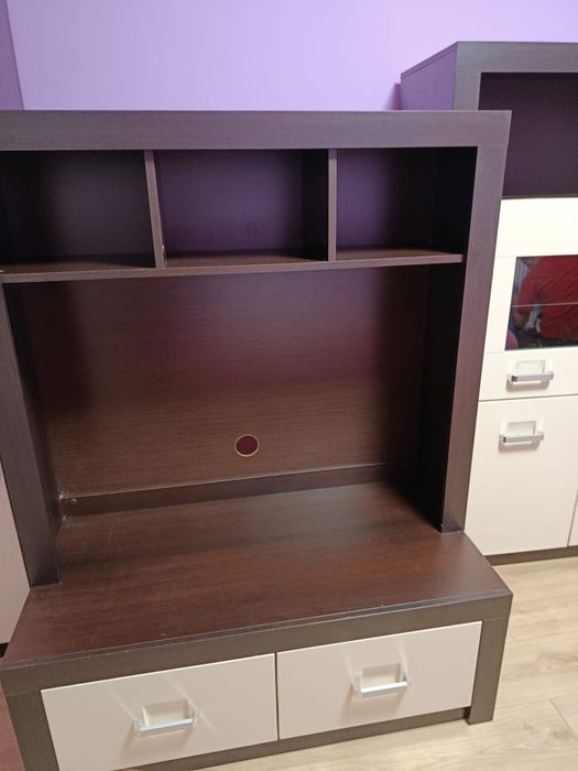 Meble do pokoju  szafa witryna regał Tv