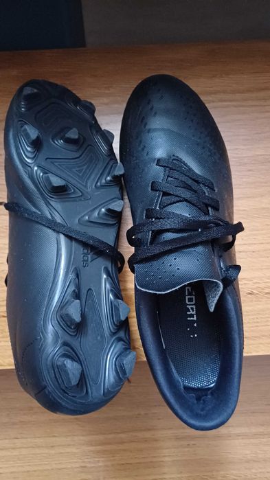 Chuteiras de futebol 40