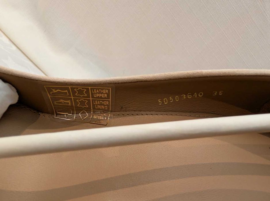 Sapatos BOSS em pele - NOVOS