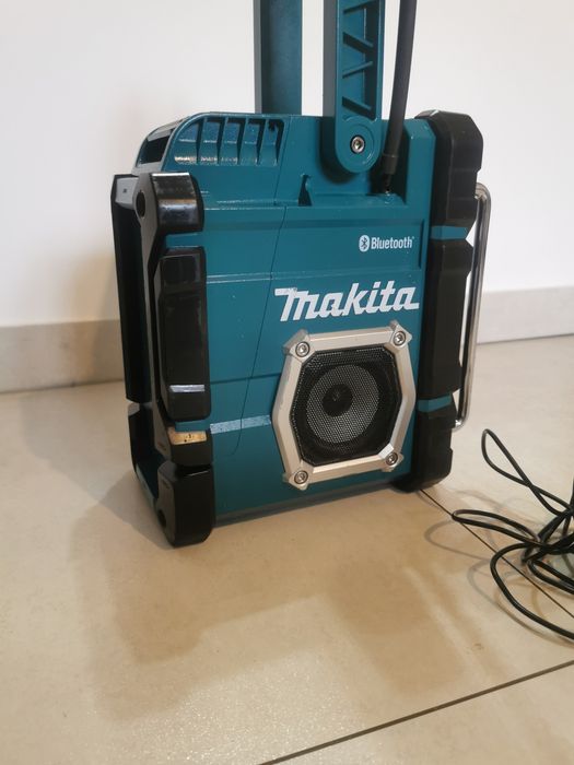 Makita dmr. 108.