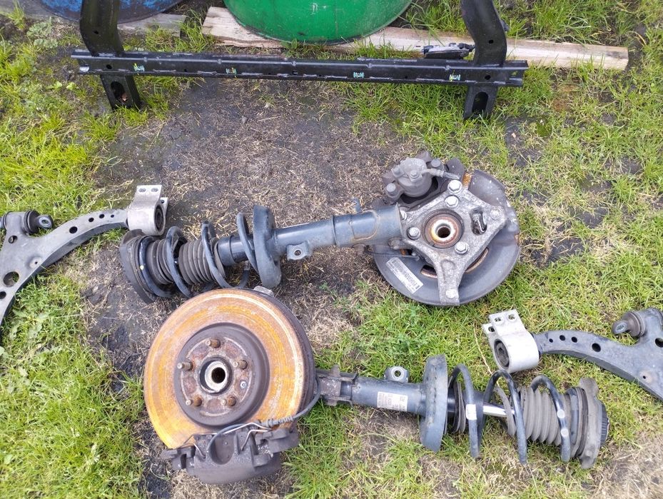 Zwrotnica przód Piasta Mcpherson opel astra K 1.6 CDTI