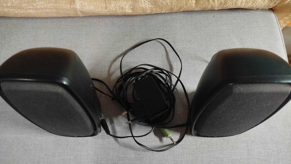 Colunas de computador444710773106954243