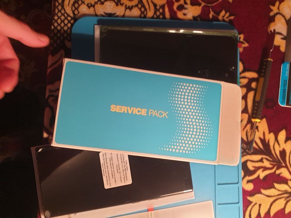 Дисплей Samsung note 20 ultra та інші
