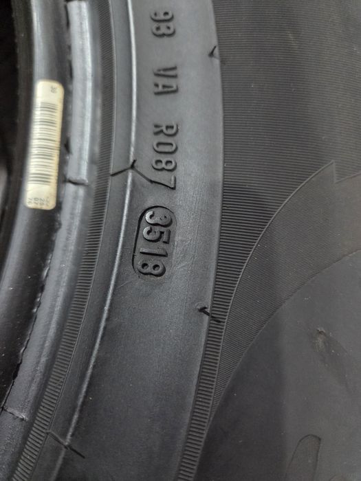 Шини зимові 265 60 18 Pirelli