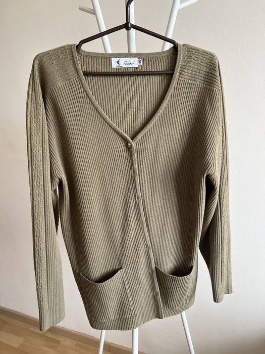 Oliwkowy kardigan XL