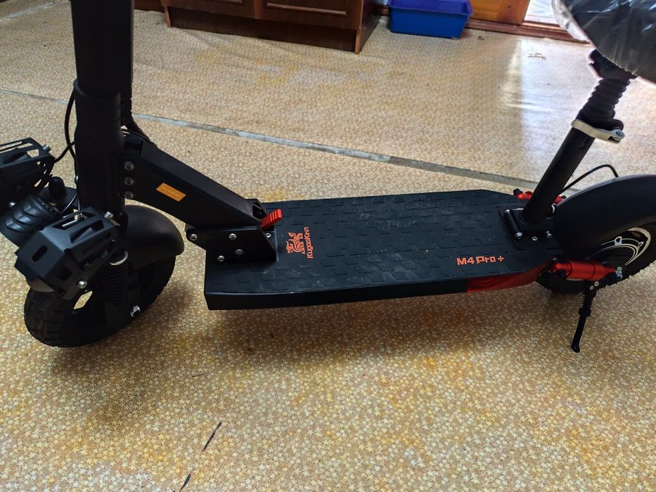 Єлектросамокат KUGOO Kirin M4 PRO новий