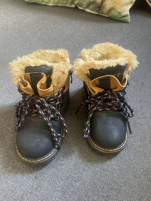 Buty zimowe chlopiece rozmiar 23