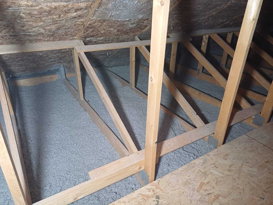 Celuloza wdmuchiwanie celulozy wełna drzewna ocieplanie stropów Głogów