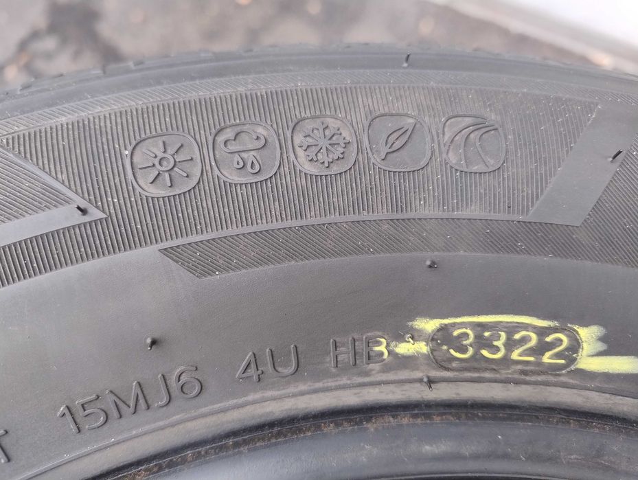 Hankook 185/70/14 Para Całoroczne 22r.