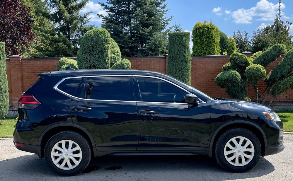Продам Nissan rogue