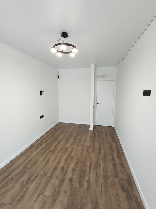 Сучасний таунхаус з дизайнерським ремонтом у Крихівцях — 118 м²