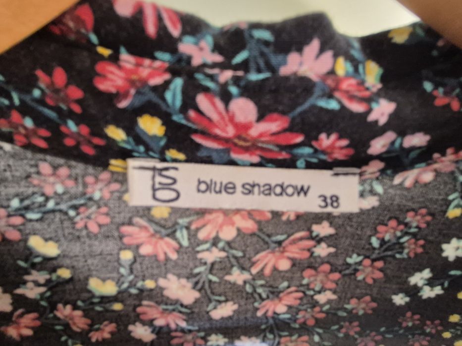 Zwiewna sukienka Blue Shadow rozm. 38