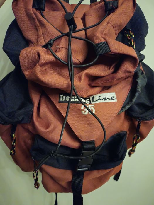 Легкий туристичний рюкзак