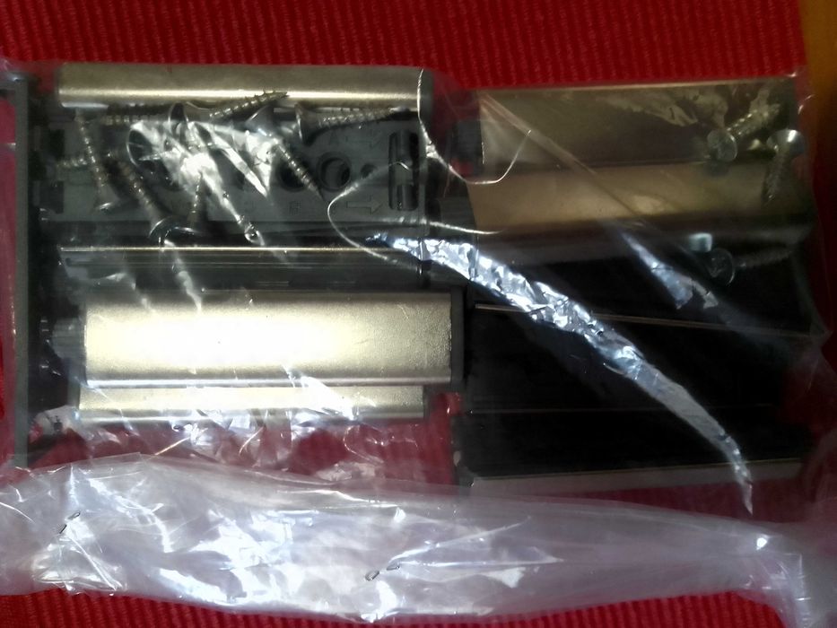 Fechaduras 'clic' da IKEA