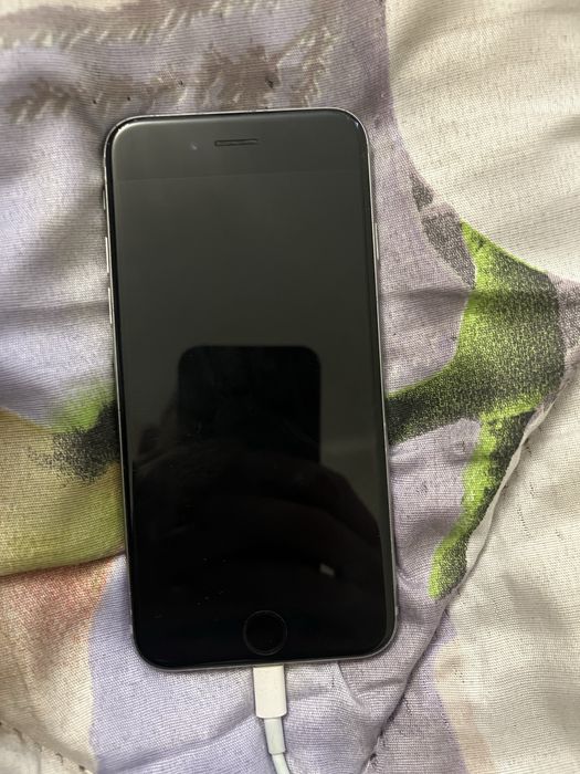 Айфон 6s. 64 гб