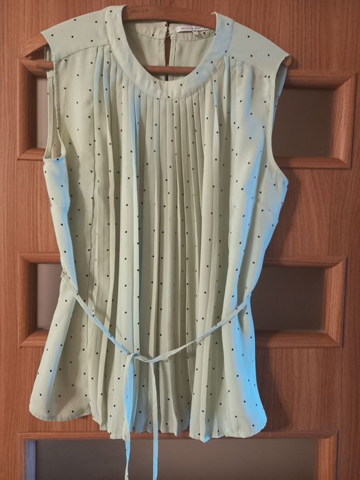 Bluzka elegancka M - 38