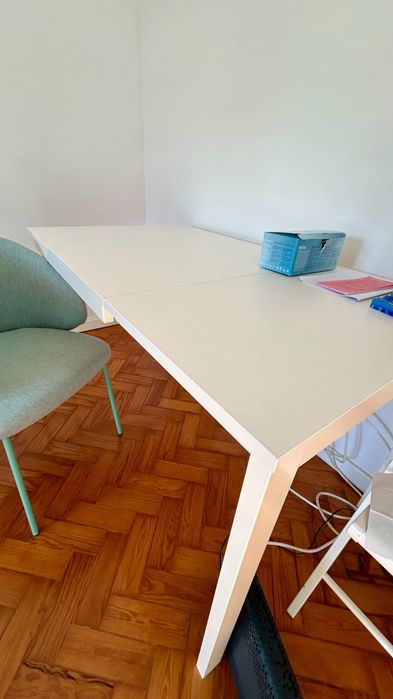Mesa extensível branca