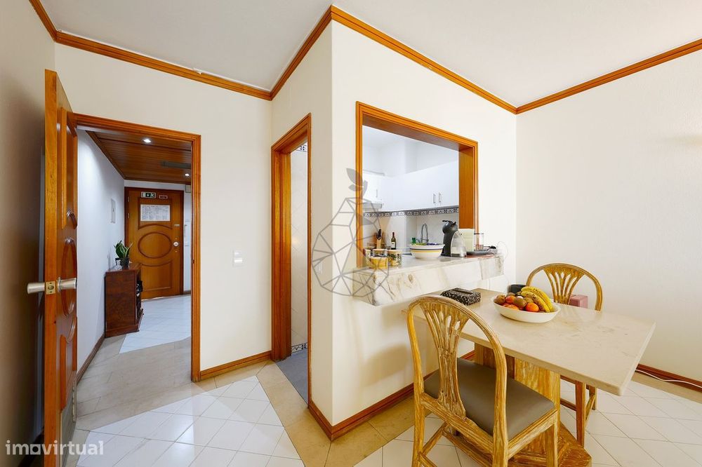 Apartamento T0 Mobilado e Equipado em Albufeira