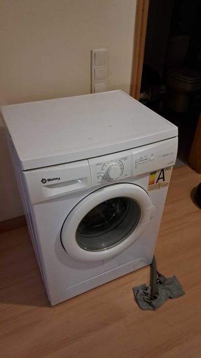 Máquina de lavar roupa para peças sobressalentes