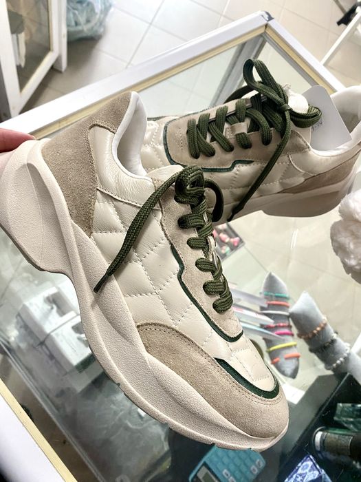 Tenis Lia Line Matelassê bege/verde pele