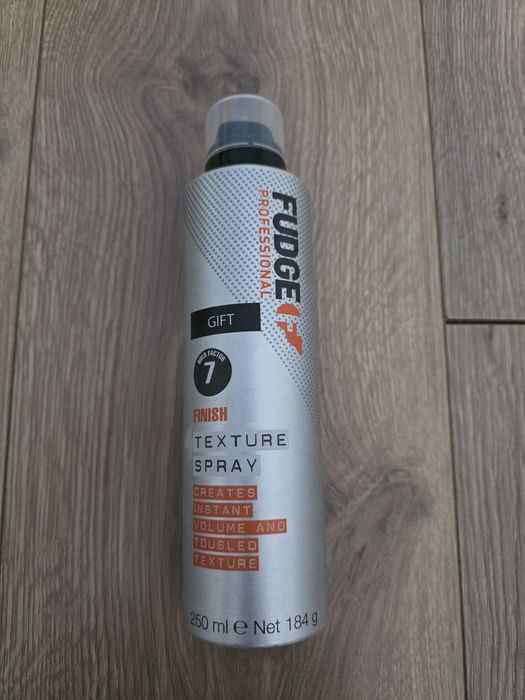 Spray texture fudge