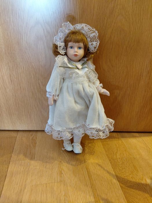 Bonecasvde porcelana