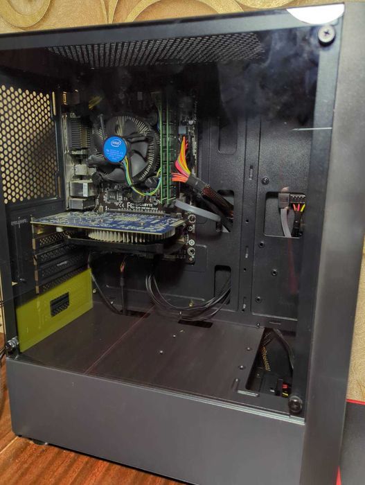 Корпус для ПК Vinga Ghost