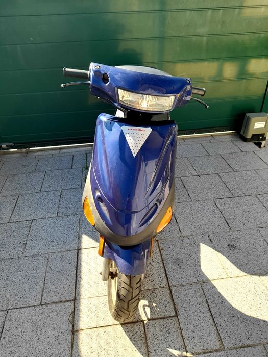 Mota hyasung ano 2001 com poucos kms