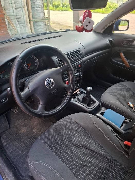 Продам Passat B5 1.6 бензин