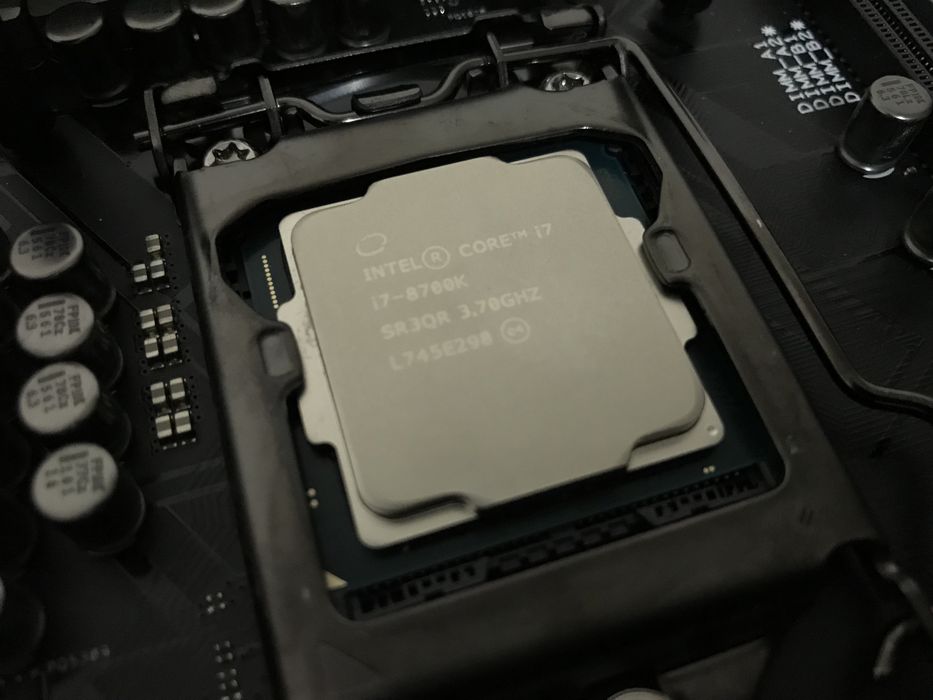 core i7 8700 - купить компьютеры и комплектующие - Цена на OLX.ua