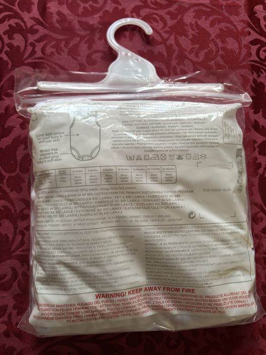 3 bodies, p/24-36 meses. Portes grátis!
