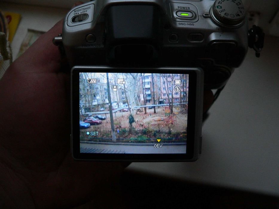 Фотоаппарат SONY DSC-H50