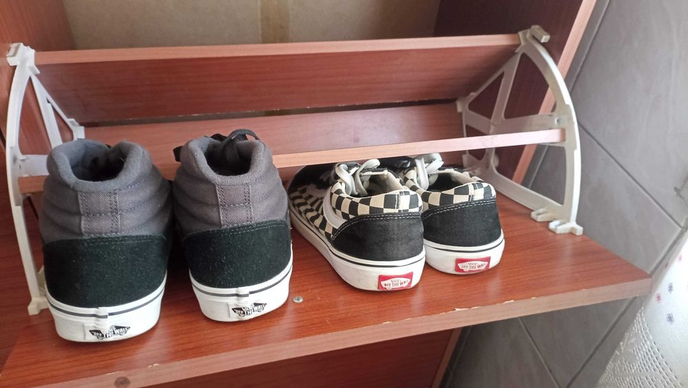 Sapateira com 6 gavetas