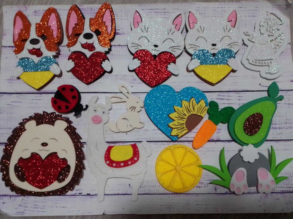 Патчі з єкошкіри, корона, зайчик, їжак