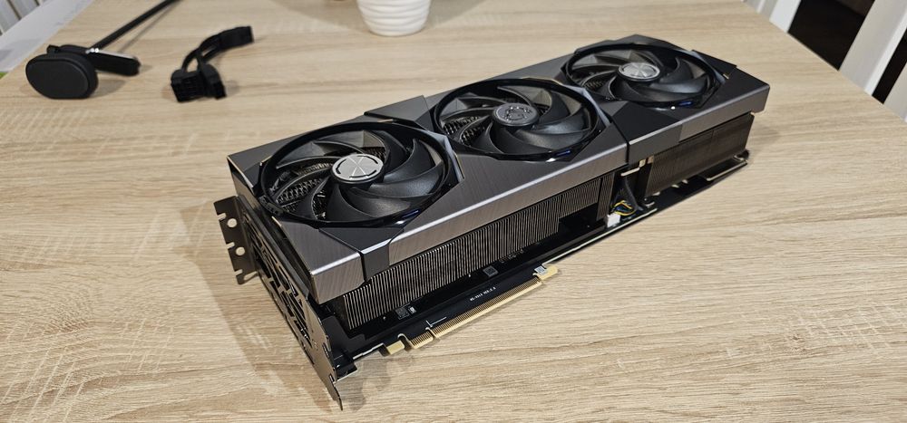 RTX 4070ti suprim msi
