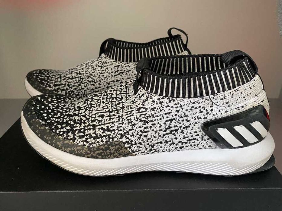 Стильные кроссовки Adidas, р.36