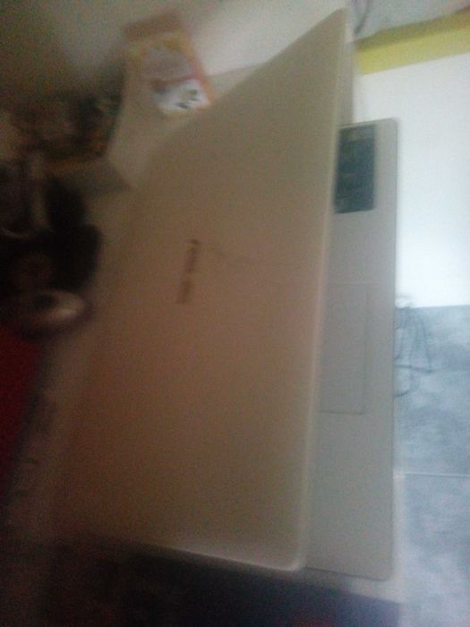 ASUS PC without charger and without warranty64409188432003122
