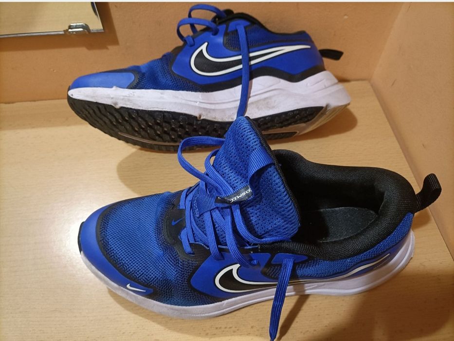 Nike 40 niebieskie