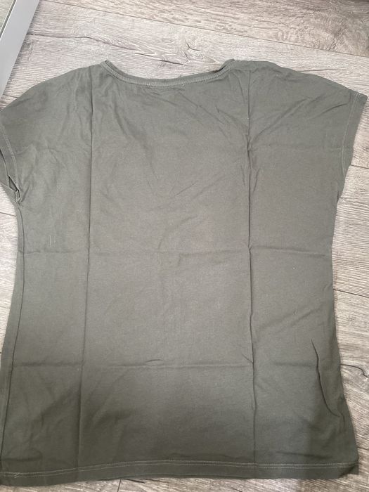 Koszulka , t-shirt zieliny , khaki Mohito S