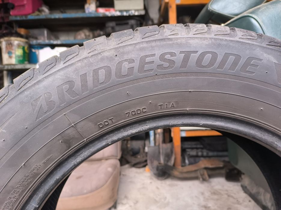 Зимові шини Hankook 235/60 R18 (2017 р.) — 4 шт.