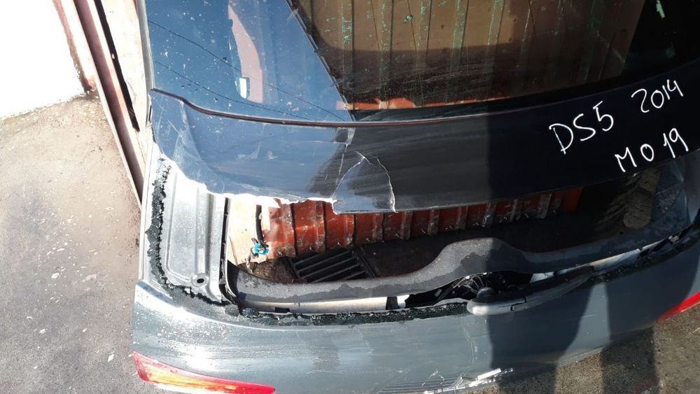 CITROEN DS5 2014 TAMPA DA MALA - M019
