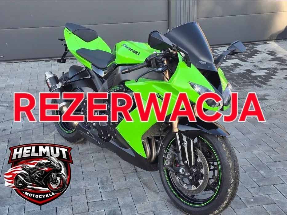 Kawasaki ZX 10R caly w orginale . Piękny stan Import niemcy komin MIVV