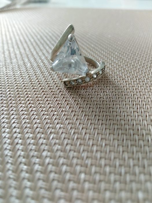 Срібна каблучка 17,5р.