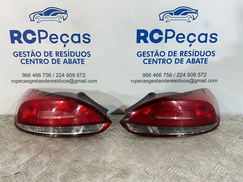 Conjunto Farolins Traseiros Trás Esquerdo Direito Originais VW