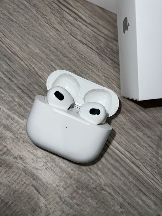apple airpods 3 оригінал